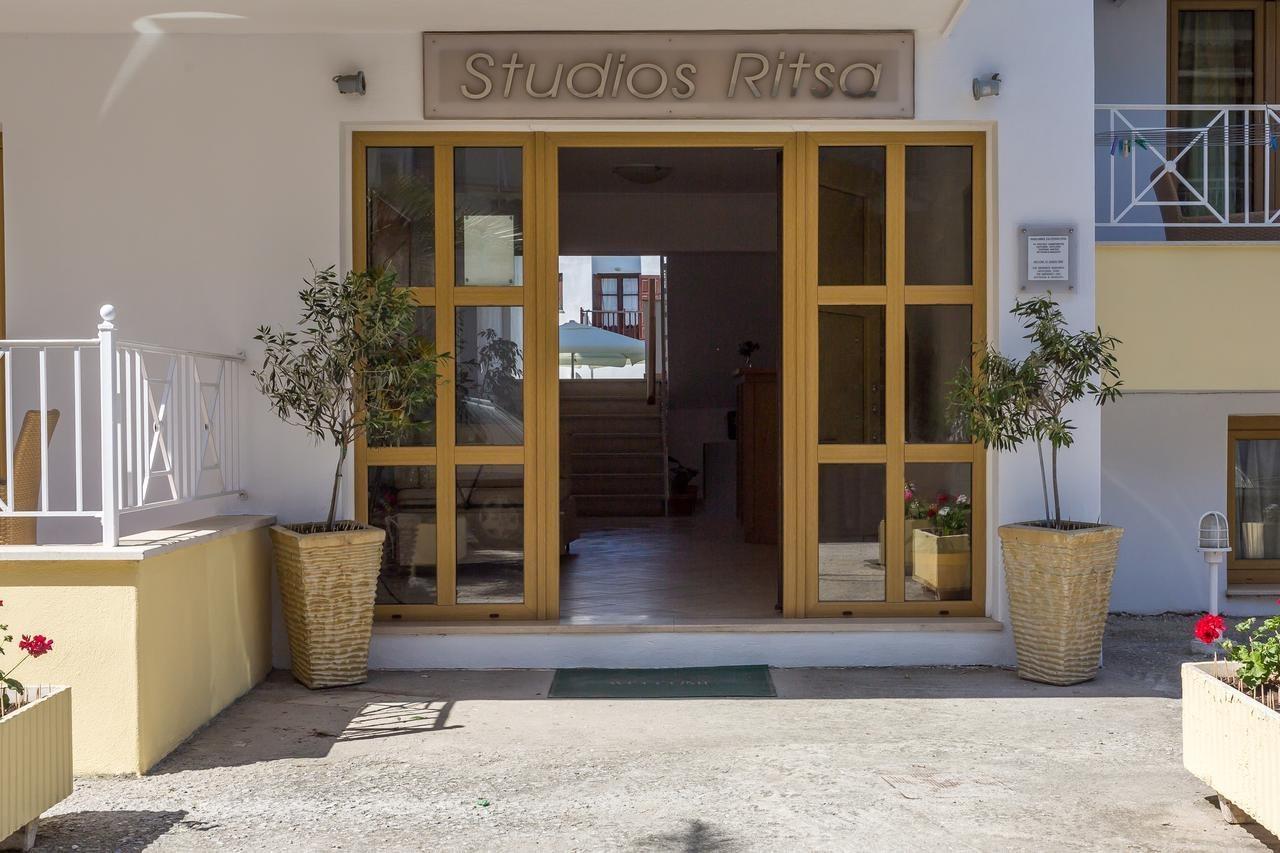 Ritsa Studios สเกียธอสทาวน์ ภายนอก รูปภาพ